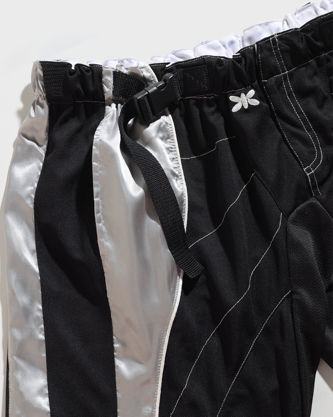 Peace Trackpants Black (G)