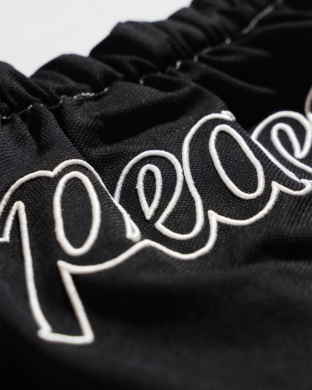Peace Trackpants Black (G)