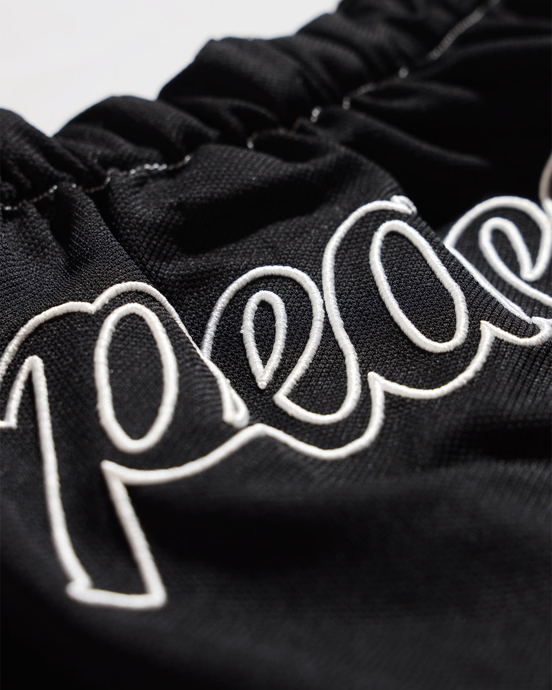 Peace Trackpants Black (G)
