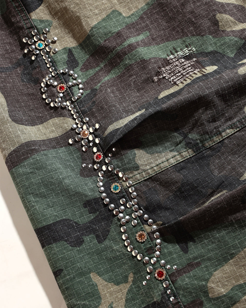 (G) Crystal Camo Capris